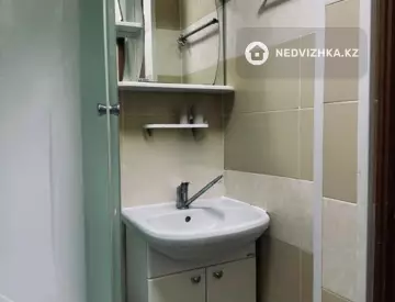 2-комнатная квартира, этаж 3 из 5, 22 м²