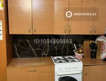 2-комнатная квартира, этаж 3 из 5, 31 м²