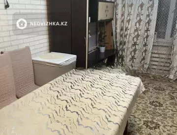 2-комнатная квартира, этаж 3 из 5, 31 м²