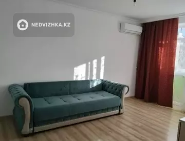 2-комнатная квартира, этаж 9 из 9, 50 м²
