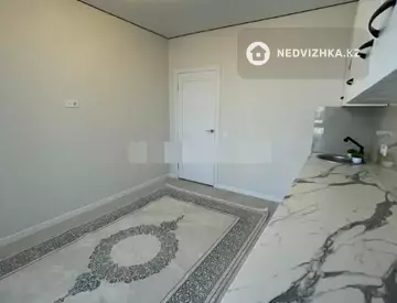 1-комнатная квартира, этаж 3 из 5, 36 м²