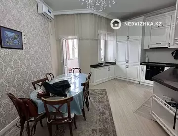 3-комнатная квартира, этаж 3 из 3, 126 м²