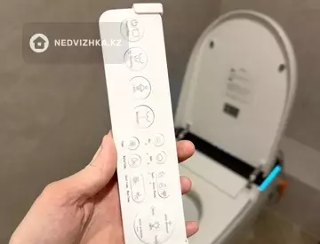 3-комнатная квартира, этаж 13 из 40, 100 м²