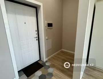 1-комнатная квартира, этаж 6 из 9, 36 м²