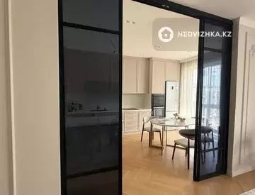 2-комнатная квартира, этаж 9 из 21, 80 м²