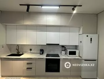 2-комнатная квартира, этаж 3 из 12, 46 м²