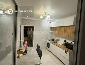 1-комнатная квартира, этаж 22 из 22, 40 м²