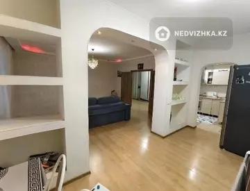 2-комнатная квартира, этаж 9 из 13, 74 м²