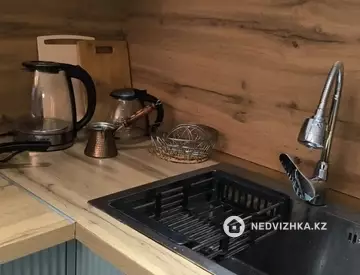 2-комнатная квартира, этаж 2 из 10, 45 м²