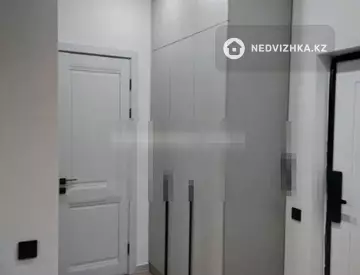 2-комнатная квартира, этаж 14 из 16, 38 м²