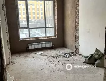 2-комнатная квартира, этаж 2 из 9, 63 м²