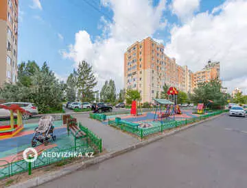 3-комнатная квартира, этаж 7 из 16, 90 м²