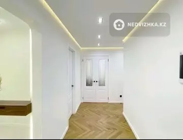 3-комнатная квартира, этаж 14 из 22, 68 м²