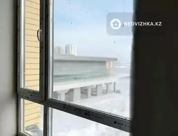 2-комнатная квартира, этаж 7 из 9, 64 м²