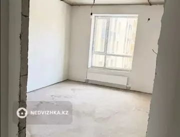 2-комнатная квартира, этаж 7 из 9, 64 м²