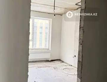 2-комнатная квартира, этаж 7 из 9, 64 м²