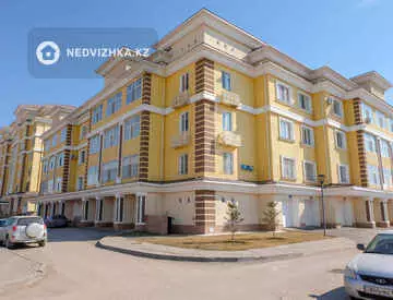 3-комнатная квартира, этаж 3 из 6, 88 м²