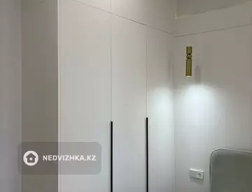 2-комнатная квартира, этаж 7 из 12, 40 м²