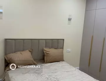 3-комнатная квартира, этаж 8 из 14, 85 м²