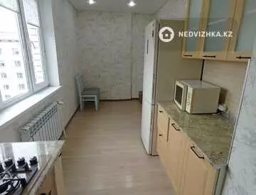 1-комнатная квартира, этаж 9 из 10, 55 м²