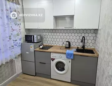 1-комнатная квартира, этаж 1 из 5, 23 м², посуточно