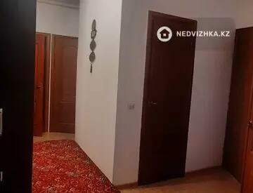 2-комнатная квартира, этаж 2 из 5, 64 м²