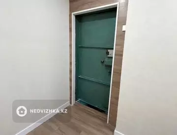 3-комнатная квартира, этаж 3 из 9, 54 м²