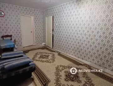 2-комнатная квартира, этаж 1 из 5, 45 м²