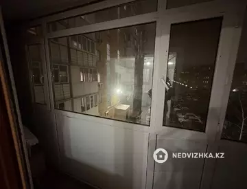 2-комнатная квартира, этаж 3 из 9, 50 м²