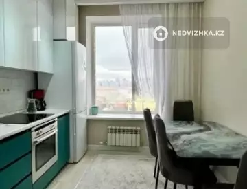 3-комнатная квартира, этаж 6 из 9, 77 м²