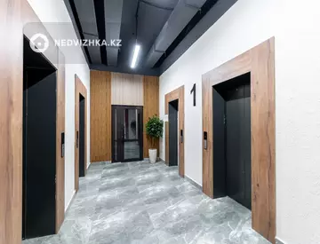 3-комнатная квартира, этаж 5 из 10, 106 м²