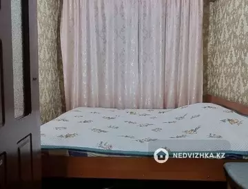 2-комнатная квартира, этаж 4 из 4, 40 м²