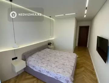 3-комнатная квартира, этаж 8 из 12, 92 м²