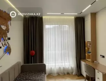 3-комнатная квартира, этаж 8 из 12, 92 м²