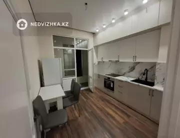 1-комнатная квартира, этаж 4 из 9, 37 м²