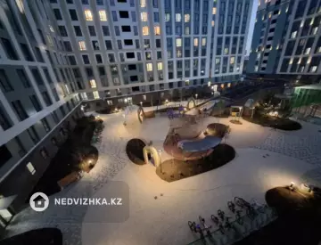 1-комнатная квартира, этаж 4 из 9, 37 м²