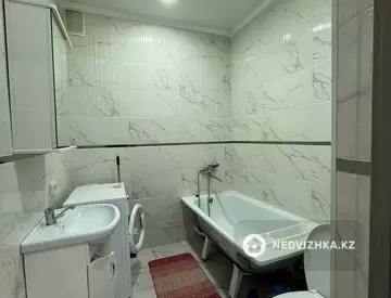 1-комнатная квартира, этаж 2 из 5, 55 м², на длительный срок