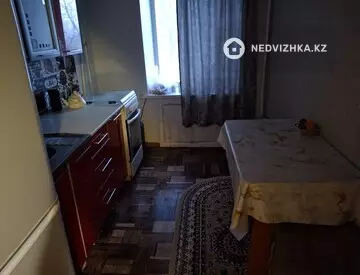 3-комнатная квартира, этаж 2 из 5, 61 м²