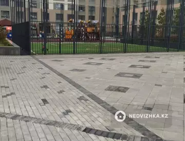 4-комнатная квартира, этаж 2 из 9, 110 м²