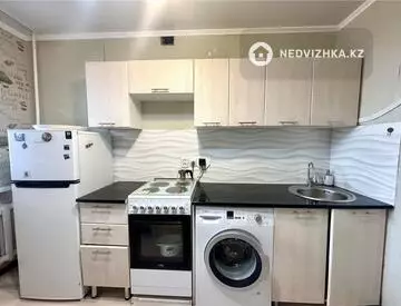 1-комнатная квартира, этаж 4 из 9, 35 м²