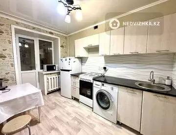 1-комнатная квартира, этаж 4 из 9, 35 м²