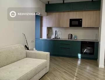 3-комнатная квартира, этаж 8 из 15, 70 м²