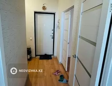 3-комнатная квартира, этаж 13 из 13, 84 м²