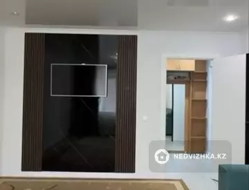 1-комнатная квартира, этаж 2 из 5, 42 м²