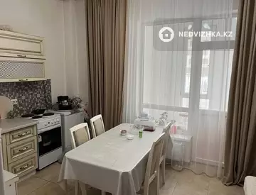 2-комнатная квартира, этаж 1 из 7, 76 м²