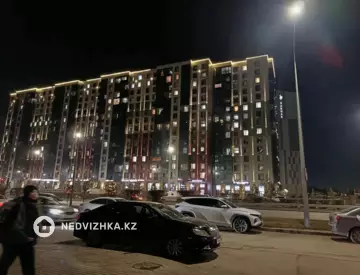 1-комнатная квартира, этаж 15 из 15, 40 м²