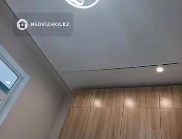 1-комнатная квартира, этаж 15 из 15, 40 м²