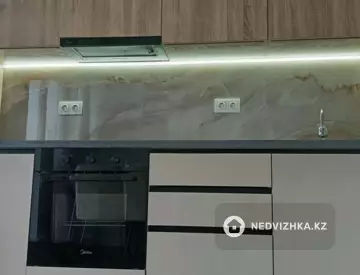 1-комнатная квартира, этаж 15 из 15, 40 м²