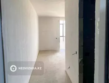 1-комнатная квартира, этаж 15 из 24, 28 м²