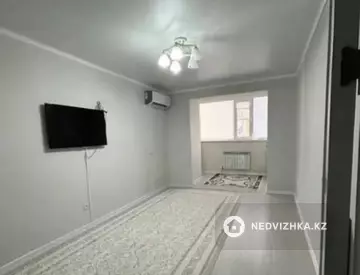 1-комнатная квартира, этаж 3 из 5, 40 м², на длительный срок